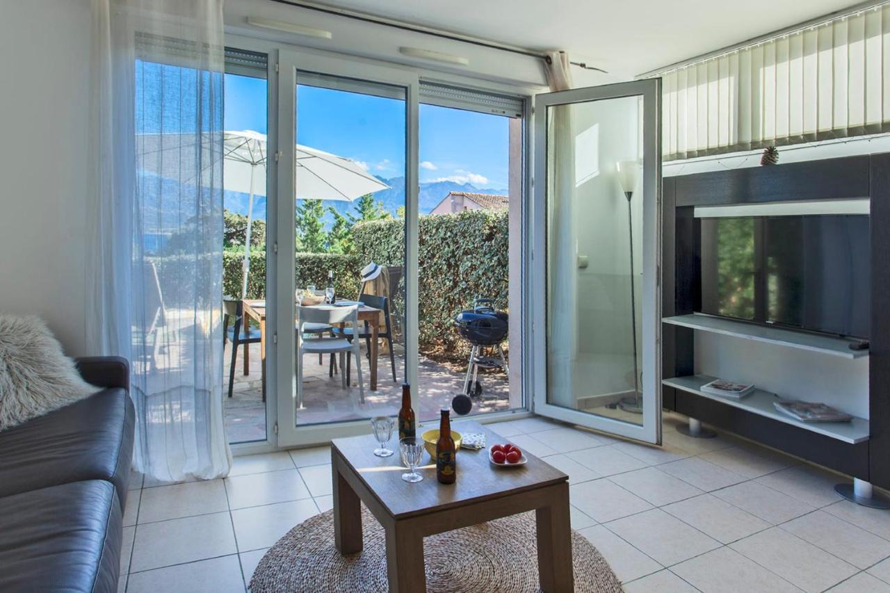 Mare Appart Avec Jardin Et Bbq Vue Mer Et Montagne Plage Et Port A 2 Pas Calvi  Eksteriør billede